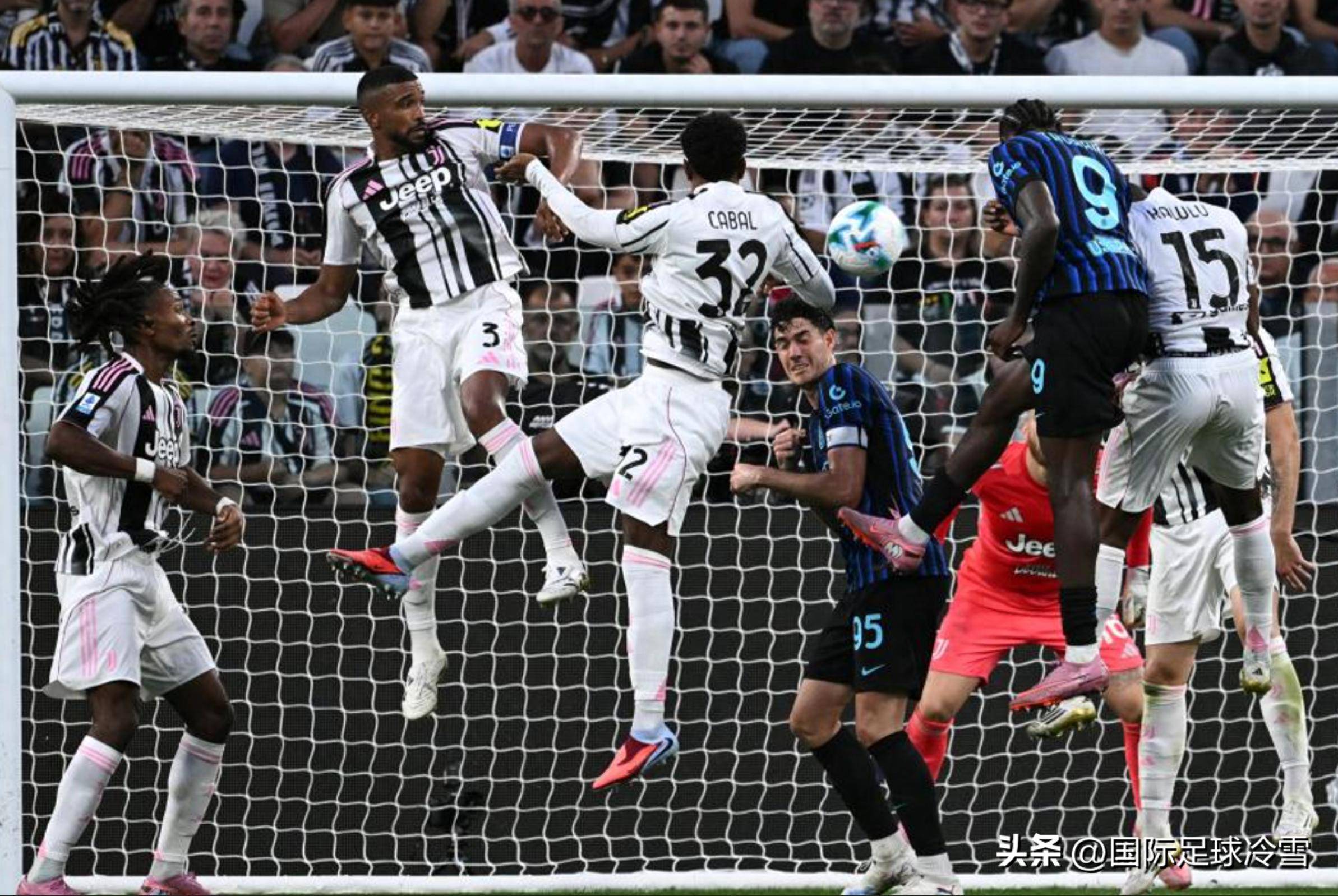 九游体育-法甲训练课后再迎强敌，巴黎圣日耳曼官宣签约，主帅态度——悬念犹存，球探报告显示潜力的简单介绍