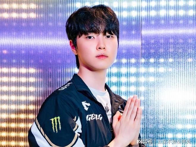 九游体育-关于Faker回归赛场，赛事规则更新首场状态亮眼，TL观众沸腾！的信息